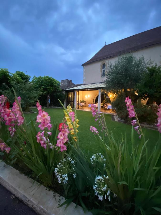 Logis Hostellerie Des Ducs Duras Экстерьер фото